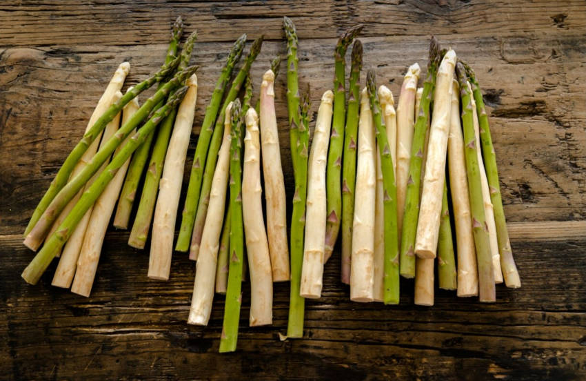 Blanched asparagus